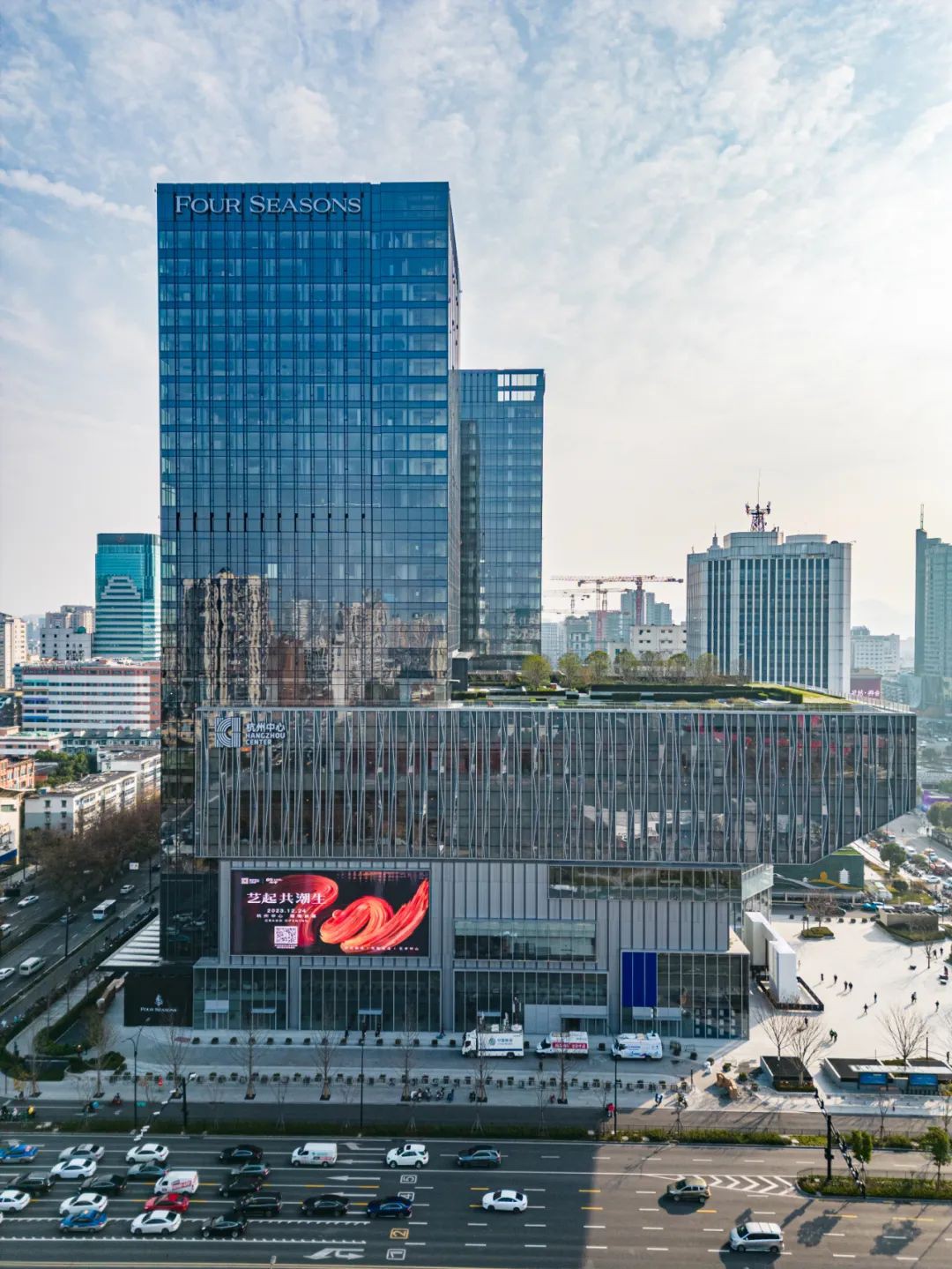 華潤置地杭州中心開業，總面積超20萬平方米